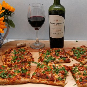 santa-carolina-cabernet-sauvignon-pizza.jpg